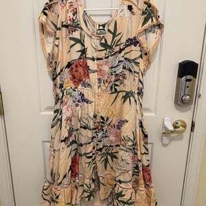 Jaase Short Sleeve Dresses